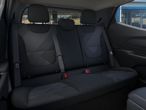 New 2027 Chevrolet Bolt LT w/ Comfort Package FWD image 18