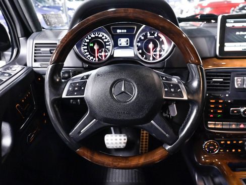Used 2014 Mercedes-Benz G 63 AMG 4MATIC image 17