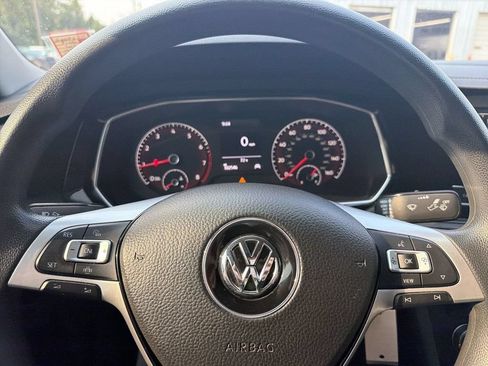 Used 2019 Volkswagen Jetta S w/ Driver Assistance Package FWD image 11