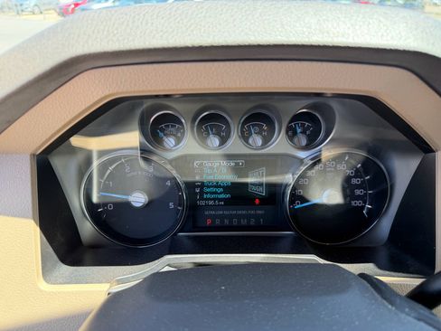 Used 2014 Ford F350 Lariat w/ Lariat Ultimate Package AWD/4WD image 22