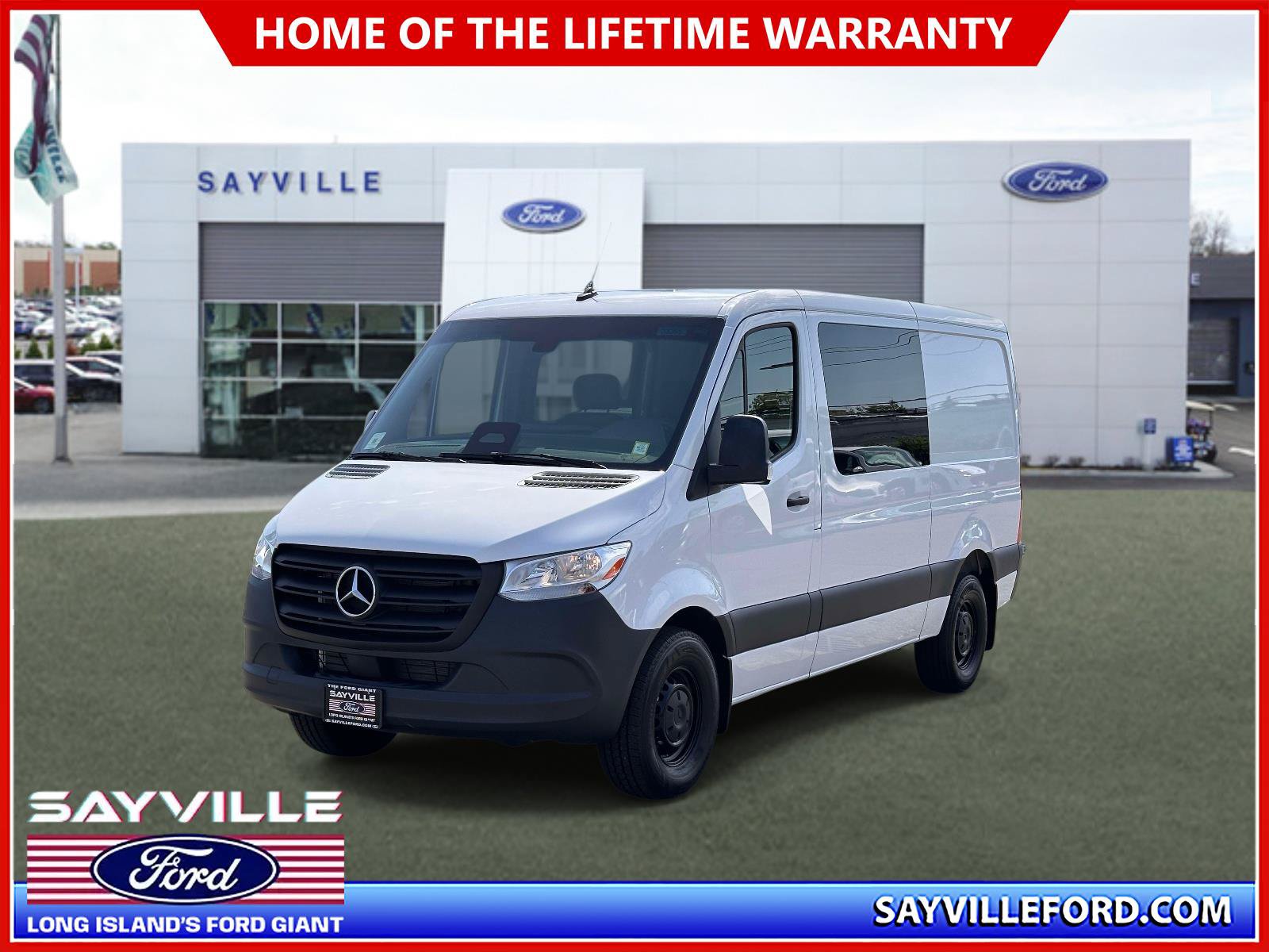 Used 2025 Mercedes-Benz Sprinter 2500 image 1