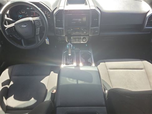 Used 2018 Ford F150 XLT w/ Equipment Group 302A Luxury image 15