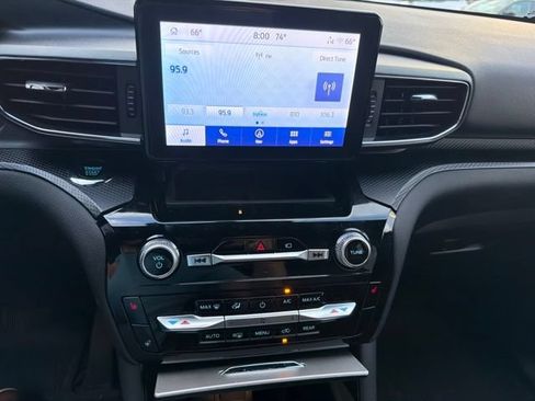Used 2023 Ford Explorer ST-Line AWD/4WD image 28