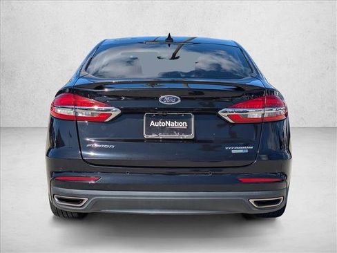 Used 2020 Ford Fusion Titanium image 7