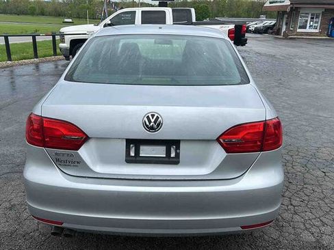 Used 2014 Volkswagen Jetta S image 16