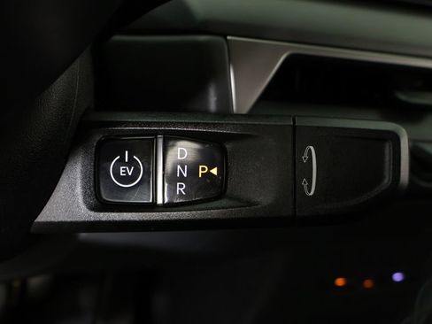 Used 2024 Kia EV9 Light RWD image 49