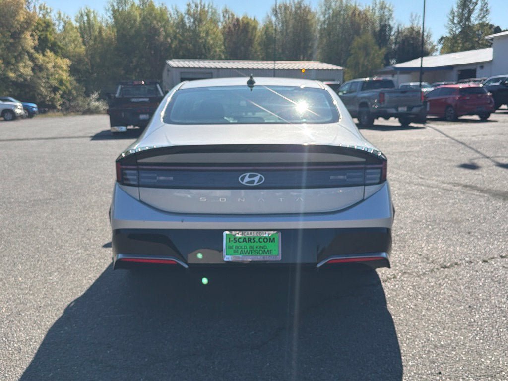 Used 2024 Hyundai Sonata SEL FWD image 7