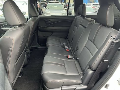 Used 2023 Honda Passport TrailSport image 26