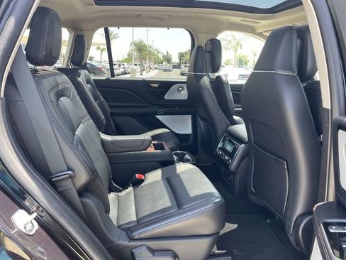 Used 2021 Lincoln Aviator Reserve w/ Equipment Group 202A image 28