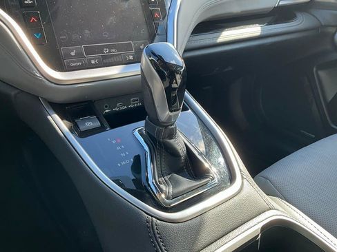 Certified 2023 Subaru Outback Limited w/ Popular Package #2 image 21