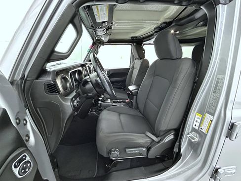 Used 2019 Jeep Wrangler Unlimited Sport S AWD/4WD image 10