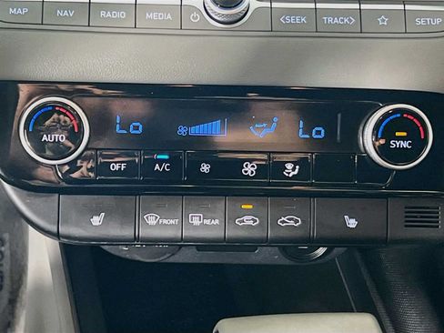 Certified 2023 Hyundai Elantra SEL w/ Convenience Package FWD image 21