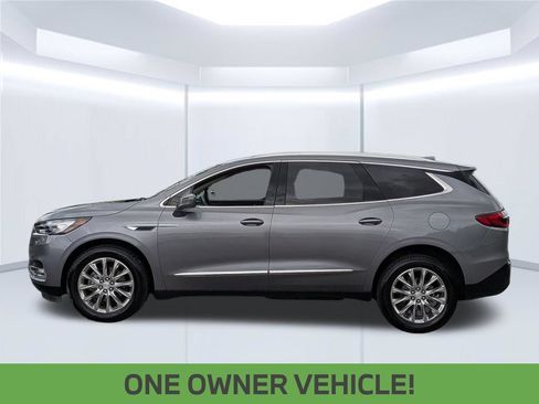 Used 2018 Buick Enclave Essence w/ Trailering Package AWD/4WD image 2