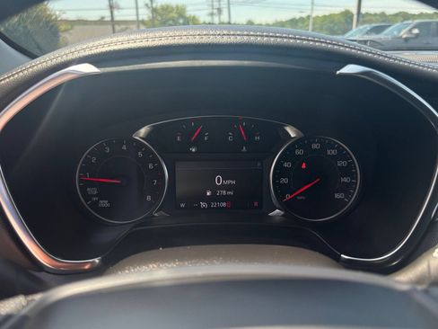 Used 2025 Chevrolet Blazer LT FWD image 36
