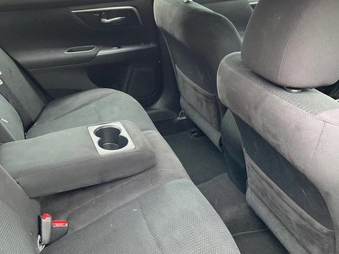 Used 2014 Nissan Altima 2.5 S w/ Display Audio Package image 11