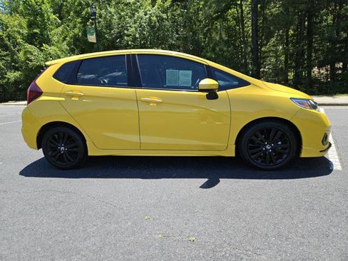 Used 2018 Honda Fit Sport image 6