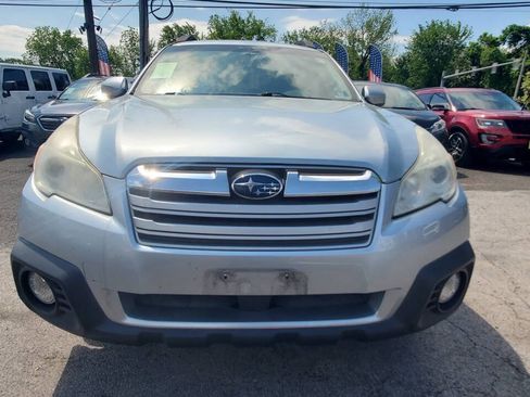 Used 2013 Subaru Outback 2.5i Premium AWD/4WD image 8