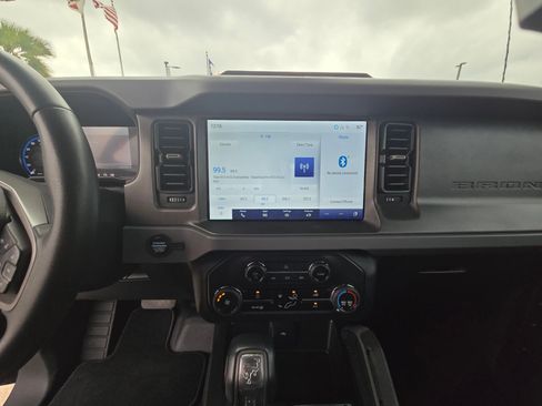 Used 2024 Ford Bronco Big Bend AWD/4WD image 15