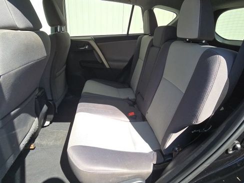 Used 2014 Toyota RAV4 XLE AWD/4WD image 11