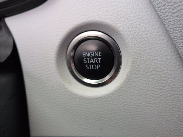 Used 2025 Toyota Corolla SE FWD image 20