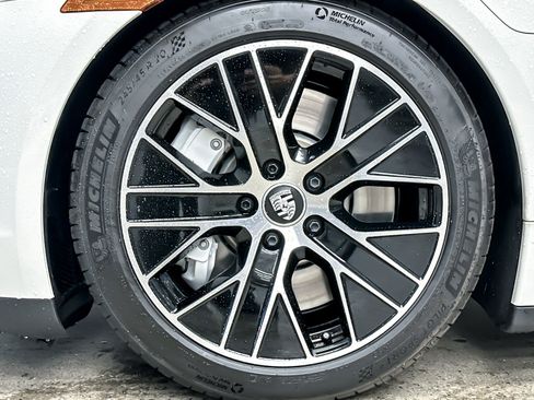 New 2024 Porsche Taycan Turbo image 44