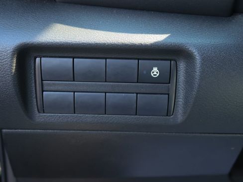 Used 2023 Nissan Kicks SR w/ SR Premium Package image 28