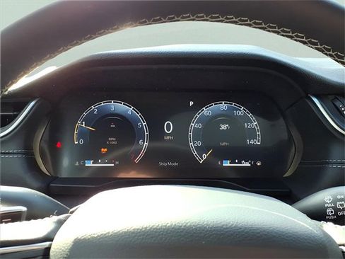 New 2025 Jeep Grand Cherokee Altitude image 26