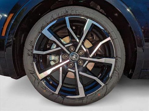 New 2026 Toyota Prius Plug-In Hybrid FWD image 10