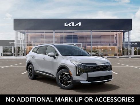 New 2026 Kia Sportage EX FWD image 8
