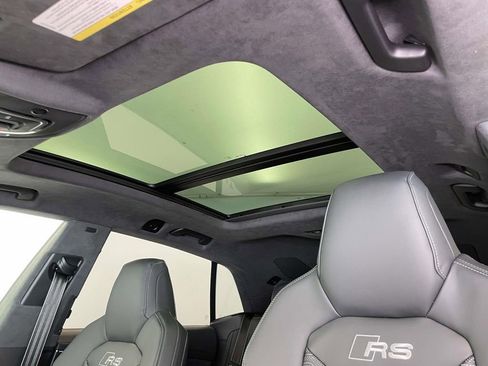 New 2026 Audi RS Q8 performance image 18