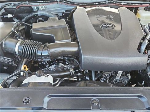 Used 2017 Toyota Tacoma TRD Pro image 21