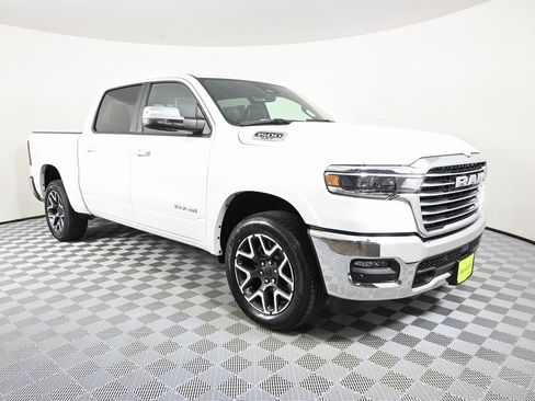 Used 2025 RAM 1500 Laramie image 10