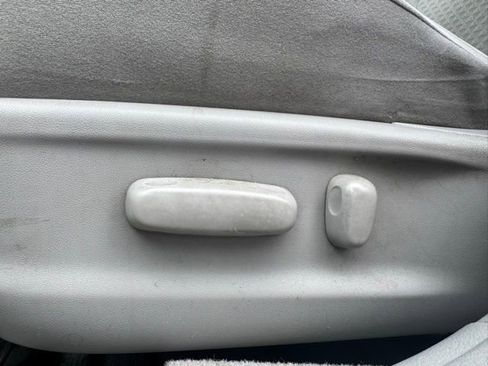 Used 2009 Toyota Camry LE image 13