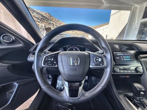Used 2021 Honda Civic Sport image 3