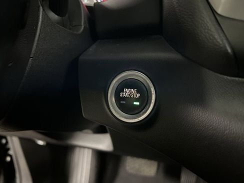 Certified 2018 GMC Terrain SLT w/ Preferred Package image 16