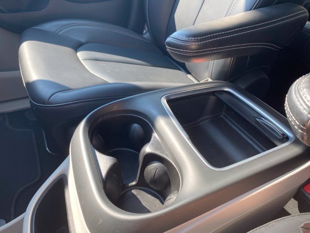 Used 2023 Chrysler Pacifica Touring-L FWD image 33
