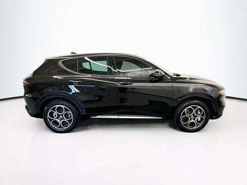 Used 2024 Alfa Romeo Tonale Ti w/ Active Assist Package AWD/4WD image 10
