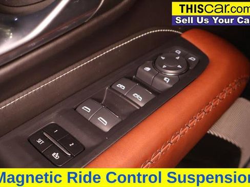 Used 2023 GMC Yukon XL Denali Ultimate image 32