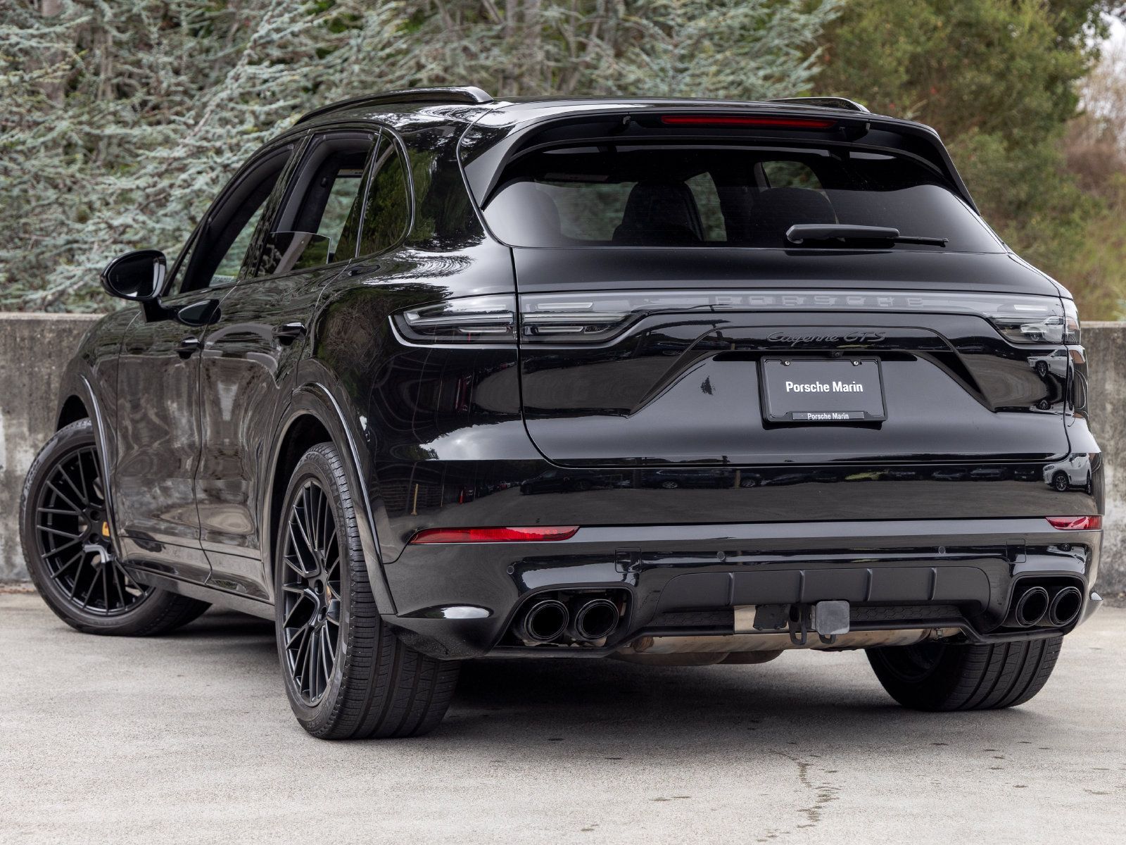 Certified 2023 Porsche Cayenne GTS AWD/4WD image 3