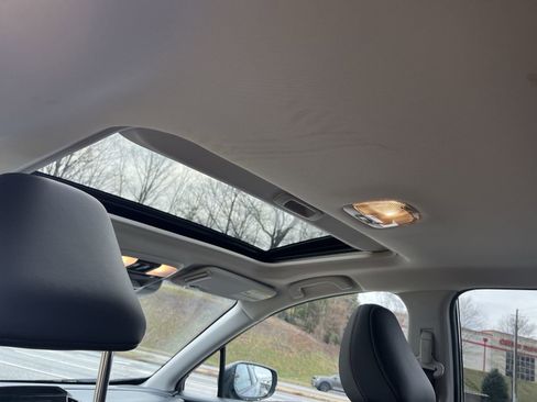 Certified 2025 Subaru Crosstrek 2.5i Limited w/ Popular Package #4A image 25