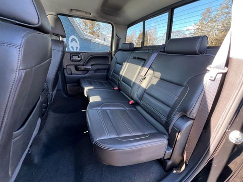 Used 2016 GMC Sierra 2500 Denali w/ Duramax Plus Package image 11