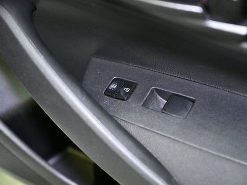 Used 2023 Toyota Corolla LE image 43