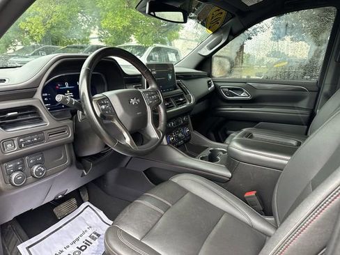 Used 2023 Chevrolet Suburban RST AWD/4WD image 11