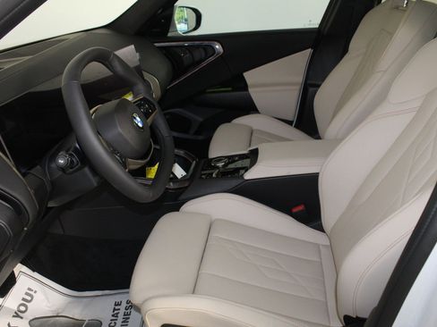 New 2025 BMW X3 xDrive30i w/ Premium Package image 5
