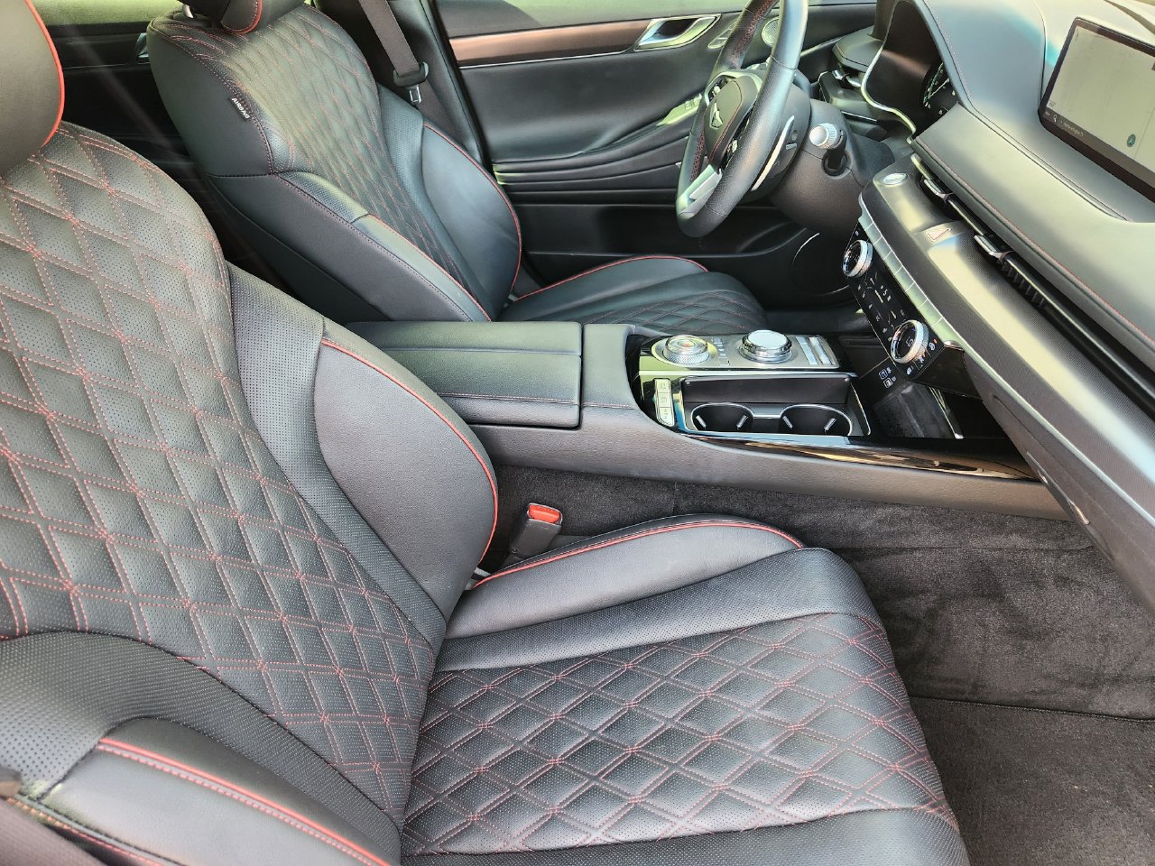 Used 2024 Genesis G80 2.5T w/ Sport Prestige Package AWD/4WD image 11