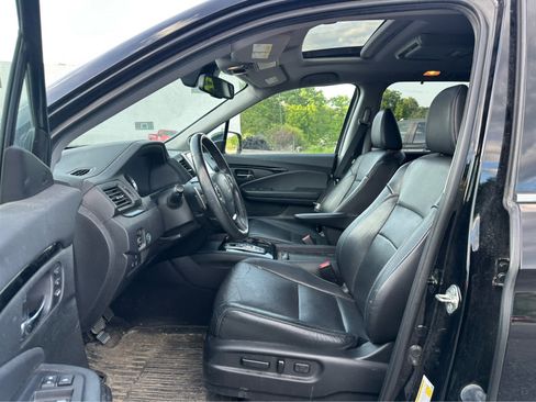 Used 2018 Honda Pilot Elite image 9