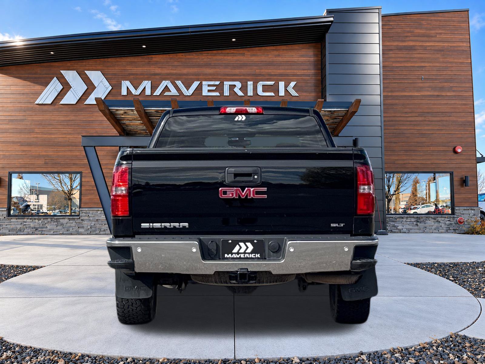 Used 2014 GMC Sierra 1500 SLT w/ SLT Crew Cab Value Package AWD/4WD image 10