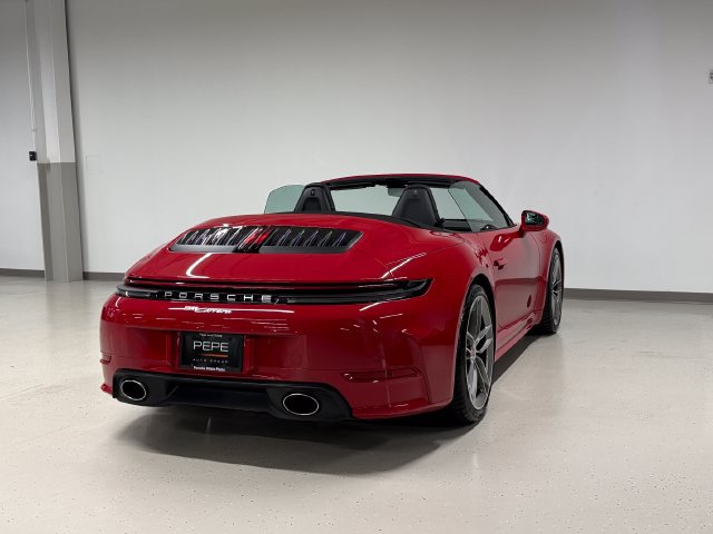 Certified 2026 Porsche 911 Carrera RWD image 7