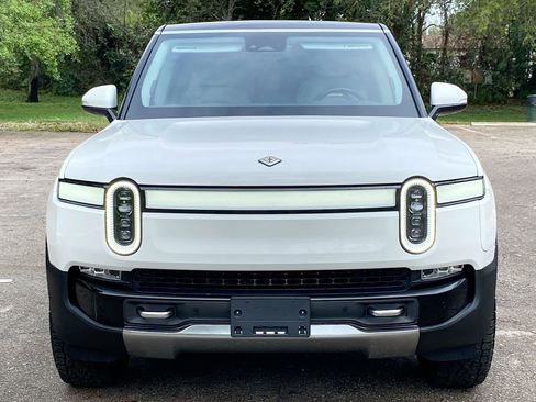 Used 2023 Rivian R1S Adventure image 2