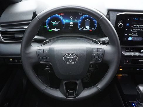 Used 2025 Toyota Camry XSE FWD image 21